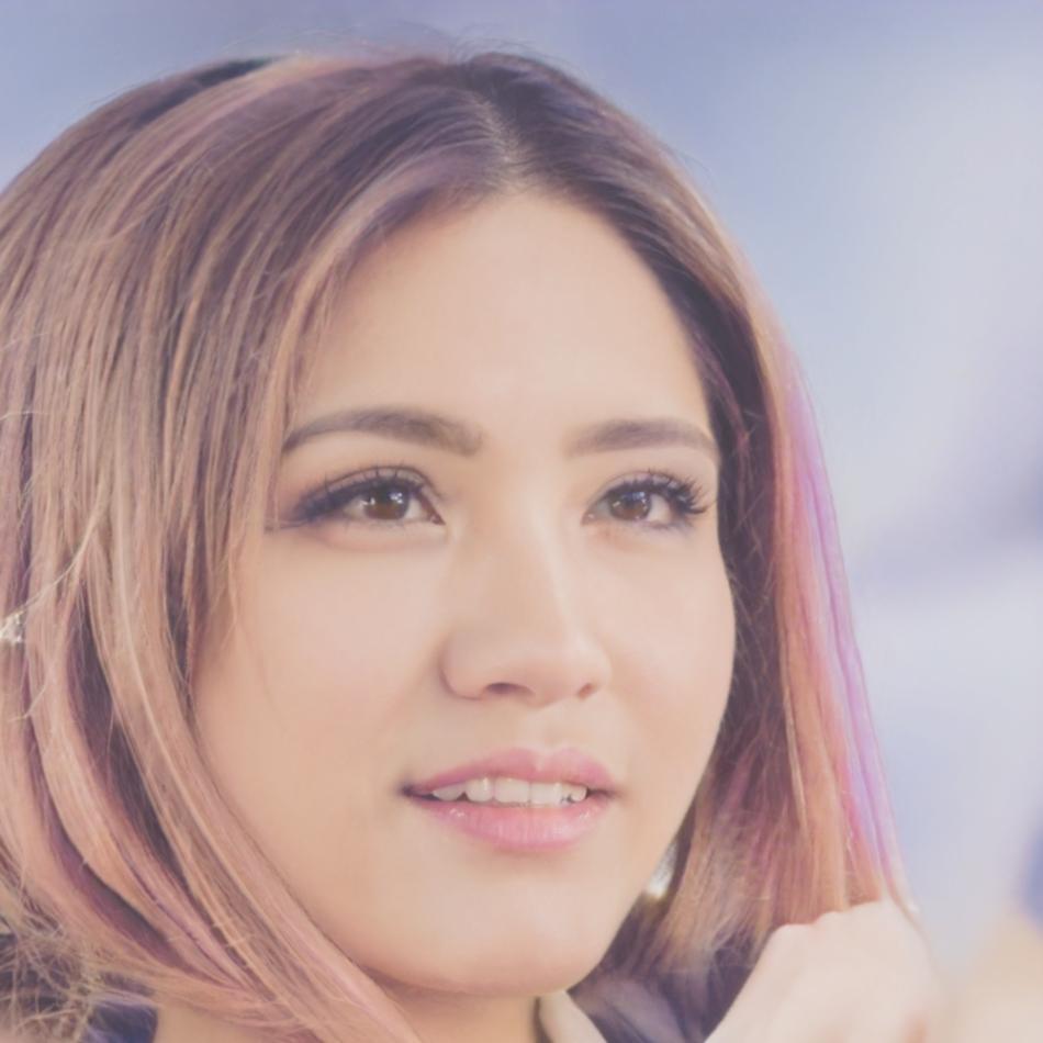 Financial educator Roisin Gallagher